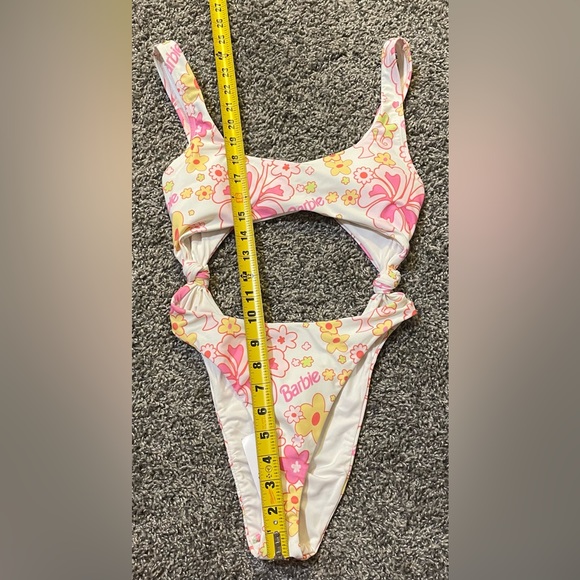 NWT Forever 21 Barbie Monokini One Piece Swimsuit Floral Flowers Size Small - Picture 12 of 14